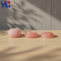 Pot vide ovale en plastique ABS de 3,5 g en forme de galet avec logo personnalisé Yuecai pour masque à lèvres, emballage cosmétique, conteneur de baume à lèvres