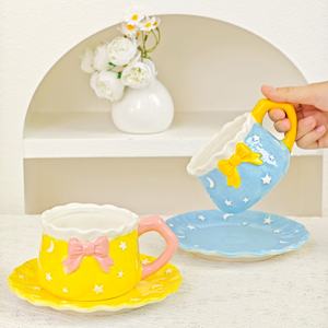 Lelyi Ins estilo diseño creativo dibujado a mano relieve tridimensional mariposa arco estrellas Luna cerámica taza de café plato seguro - Product Image 1