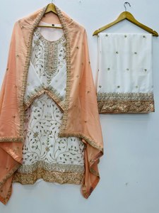 Conjunto Kurti Plazzo con Dupatta de 2.2m, Diseño Festivo Especial, Ropa Étnica Premium para Mujer, Estilo Tradicional, Venta al Por Mayor - Product Image 4