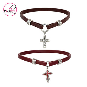 Collier ras du cou en forme de croix, collier ras du cou superposé en cuir de style européen et américain unique, collier ras du cou avec boucle en métal punk brun rougeâtre, style preppy - Product Image 1
