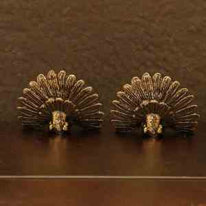Figura de Pavo Real Hecha a Mano en Metal, Perfecta para Decoración de Bodas, Colección de Arte o Regalo Personalizado - Product Image 1