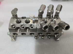 Bloc 3HNM13819-1 8x2/2 pour robot industriel de marque, haute précision, haute efficacité, faible coût - Product Image 3