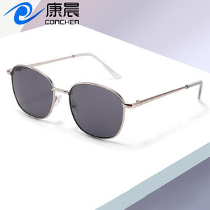 Gafas de Sol Metálicas Ovaladas Conchen con Lentes de PC UV400 Unisex para Conducir, Pescar y Salidas al Aire Libre, Protección Solar - Product Image 1