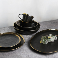 Ensemble d'assiettes rondes de luxe en céramique, noir mat, pour restaurant, maison, vaisselle de table, assiette en céramique avec bordure dorée, vente en gros, 9 pièces