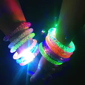 नई vervel वयस्क मुखर संगीत कार्यक्रम wristband बार सजावट नृत्य सस्ते एक्रिलिक लड़की लड़का चमक चमकती प्रकाश चलो पार्टी कंगन