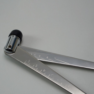Martillo de percusión de acero inoxidable Lijian de 14.5 cm, herramienta graduada para reflexos neurológicos - Product Image 2