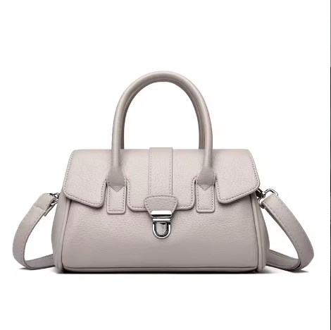 สีเทาอ่อน