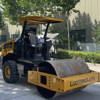 Rouleau compresseur vibrant diesel YSW206A de 6 tonnes avec moteur Changchai de 36 kW et auvent standard