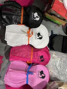 Sacchetto Antipolvere in PVC di Alta Qualità per Conservazione Parrucche con Gancio per Capelli, Logo Personalizzato, Basso MOQ, Stile Portatile e alla Moda - Product Image 3