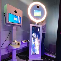 Modern Beyaz Oval Duvara Monte Halka Yüzeyli 13 Hava Bölünmüş DSLR Yeni iPad Fotoğraf Kabini Yazıcı ve Kamera ile