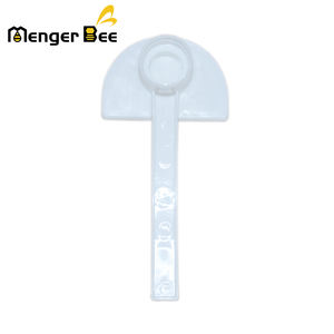 ที่ให้อาหารผึ้งพลาสติกแบบพกพา รุ่นใหม่ ไม่มีขวด MengerBee สีขาว BF-5B - Product Image 4