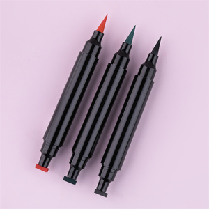 Stylo Eyeliner Liquide Double Pointe TY12 Personnalisable avec Logo Privé, Forme Crayon et <span class=keywords><strong>Encre</strong></span> Noire Imperméable - Product Image 1