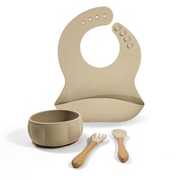 Vente directe usine : Ensemble repas pour nouveau-né, kit de vaisselle en silicone résistant à la chaleur pour enfants, comprenant bol citrouille, bavoir et cuillère