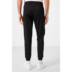 Pantalones Deportivos Negros para Hombre, Cintura Elástica, Corte Casual y Transpirable - Product Image 1
