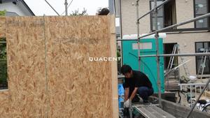 Panneaux Jumbo Sips 2440x7320mm Revêtement <span class=keywords><strong>OSB</strong></span> Panneaux muraux extérieurs résistants aux tremblements de terre - Product Image 3