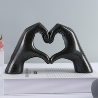 Ornement Cœur en Forme de Main Style Européen en Vinyle Plastique, Design Dessin Animé, Décoration Artisanale, Décoration Maison, Cadeau, Pièce de Décoration Chambre/Bureau, Paix