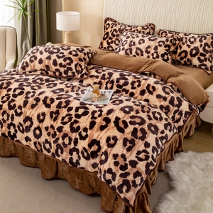 Milk Velvet Four Piece Bedding Set Winter Warm Double Sided Flannel Duvet Cover Set Leopard Print - Product Image 2