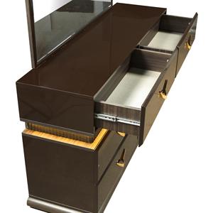 Modern Luxury <b>Convertible</b> 4-Piece Queen Bedroom Set Made of Wood in Brown - Product Image 6