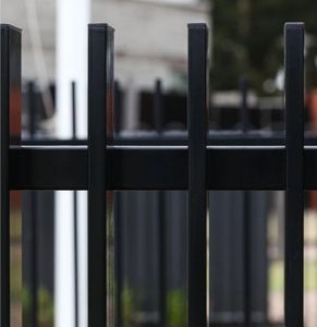 Clôture de jardin moderne en aluminium noir à panneaux plats, lame verticale 3D, revêtement en poudre, facile à assembler - Product Image 3