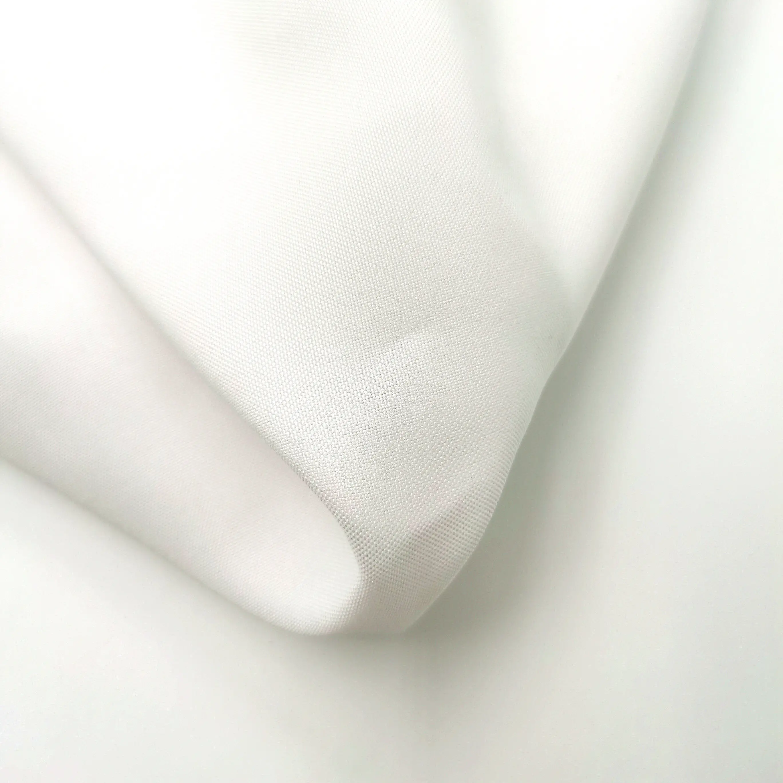 Sublimation Printing Fabrics Factory Wholesale White Blank Polyester Poplin 600D Fabric For Sublimation Printing
