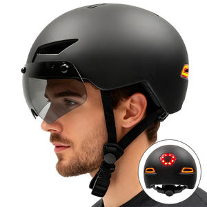 オールシーズンシティ通勤バイクヘルメット大人毎日乗車電動スクーターヘルメット軽量ショックアブソービングEPSプロテクション - Product Image 1