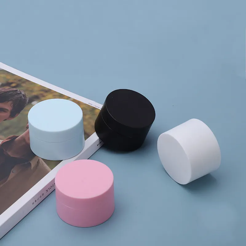 cream jar with bamboo lids