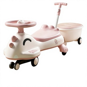 Veicolo a Pedali a Quattro Ruote con Design Anti-ribaltamento e Luci Lampeggianti, Giocattolo in Plastica per Bambini, Vendita all'Ingrosso del Produttore - Product Image 1
