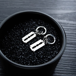 Oecchino da <span class=keywords><strong>uomo</strong></span> in <span class=keywords><strong>acciaio</strong></span> inossidabile alla moda popolare all'ingrosso con zircone per matrimonio regalo di fidanzamento - Product Image 2