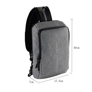 Sac de poitrine en PU ultra-léger pour homme, personnalisé en usine, sac à bandoulière simple pour voyage et moto, fermeture éclair - Product Image 2