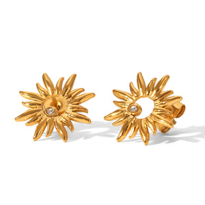Parure de bijoux tournesol en acier inoxydable plaqué or 18 carats, avec zircon creux, boucles d'oreilles, collier et bracelet, 3 pièces, minimaliste, cadeau de fête <span class=keywords><strong>pour</strong></span> <span class=keywords><strong>femme</strong></span> - Product Image 6