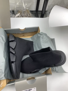 2026 Luxury Designer <b>Sneakers</b> Knitted Sports Shoes for Men Breathable and Retro Casual Walking Shoes Soft Light and Breathable - Product Image 6