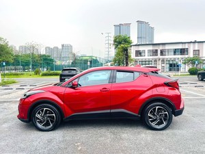 Offre Spéciale pour <span class=keywords><strong>CHR</strong></span> <span class=keywords><strong>2022</strong></span> 2.0L CVT Édition Leading Volant à Gauche Sièges en Cuir Pneus R17 SUV Compact 5 Portes 5 Places - Product Image 3
