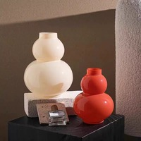 Vase en verre rouge haut de gamme de style médiéval, vase en verre français de haute qualité pour café