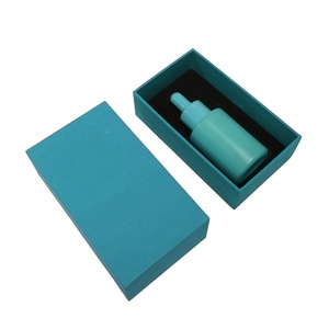 Vente en gros OEM – Flacon compte-gouttes en verre noir mat de 15 ml, 20 ml, 30 ml, 50 ml, 60 ml pour sérum d'huile essentielle pour barbe et cheveux, avec boîte en papier - Product Image 4