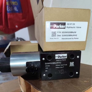 Vanne directionnelle à solénoïde Parker D3W020BNJW 24VDC 350Bar, vanne de commande hydraulique à 4 voies - Product Image 3