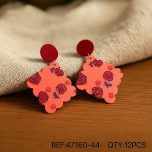 Pendientes de moda con diseño floral de coral y tachuelas rojas, 12 piezas - Product Image 3