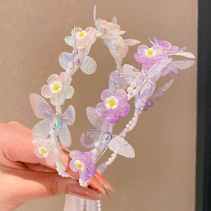 Il Nuovo Accessorio per Capelli a Farfalla per Bambine è Estremamente Bello e Non Disturba i Capelli delle Bambine. - Product Image 1