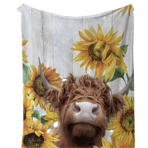 Plaid en flanelle tricotée imprimée super douce motif vache des Highlands – Chaud et toutes saisons pour le voyage, la literie et le camping - Product Image 1