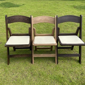 Silla Plegable de Resina para Jardín, Eventos, Bodas y Comedor, de Alta Calidad, Cómoda, con Aspecto de Madera, Venta al Por Mayor - Product Image 5