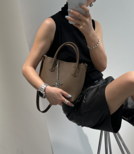 Proveedor <span class=keywords><strong>de</strong></span> Bolsos <span class=keywords><strong>de</strong></span> Cuero <span class=keywords><strong>de</strong></span> Marca Privada para Boutiques en EE. UU., Abastecimiento para Boutiques Francesas, Proveedor Minorista del Reino Unido, España, Logotipo Personalizado, B2B, Bolso Tote <span class=keywords><strong>de</strong></span> Lujo - Product Image 4
