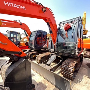 Excavatrice Hitachi ZX70 d'occasion de bonne flexibilité adaptée à la construction et à l'exploitation minière en vente - Product Image 2