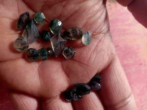 Venta al por mayor de piedras preciosas de ágata musgo de cuarzo facetado, diferentes tamaños naturales, formas tratadas térmicamente MOQ 100 quilates para la fabricación de joyas - Product Image 2