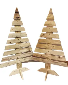 Tischplatte Natürlicher Kiefer Holzbaum Ausstellung unfertiger Weihnachtsbaum Holzpalette Weihnachtsbaum