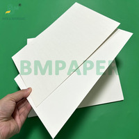Carton pliable de qualité alimentaire GC2 270g 300g 350g 640 X 900mm pour l'emballage des produits de boulangerie