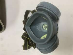 หน้ากากกรองฝุ่นหน้ากากซิลิโคนครึ่งหน้าแบบใช้ซ้ำได้หน้ากากกรองฝุ่นสำหรับพ่นสีฝุ่นและสารเคมีสำหรับใช้ในการเชื่อมพ่นทราย - Product Image 5