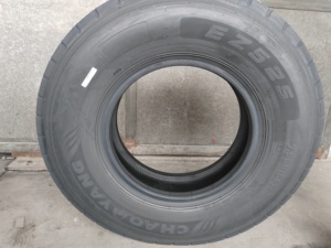 Neumático Radial para Camión 7.50r16 1000-20 1000r20, Nuevo, para Modelos de Camiones Pesados en Libia, Disponible en Stock - Product Image 2