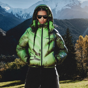 Piumino da Uomo Invernale di Design con Cappuccio e Logo Stampato Personalizzato, Giacca Puffer Streetwear Oversize Antivento Riscaldata che Cambia Colore - Product Image 1
