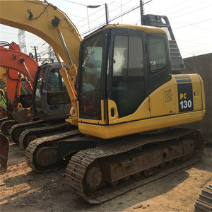 A Used Second-hand Excavator <b>Earth</b>-<b>moving</b> <b>Machinery</b> KOMATSU PC130-7 for Sale - Product Image 6