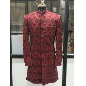 Traje Indo Occidental de Diseño de Alta Calidad, Estilo Sherwani Largo, para Novios, Ideal para Recepciones de Lujo, Disponible al Mejor Precio - Product Image 1