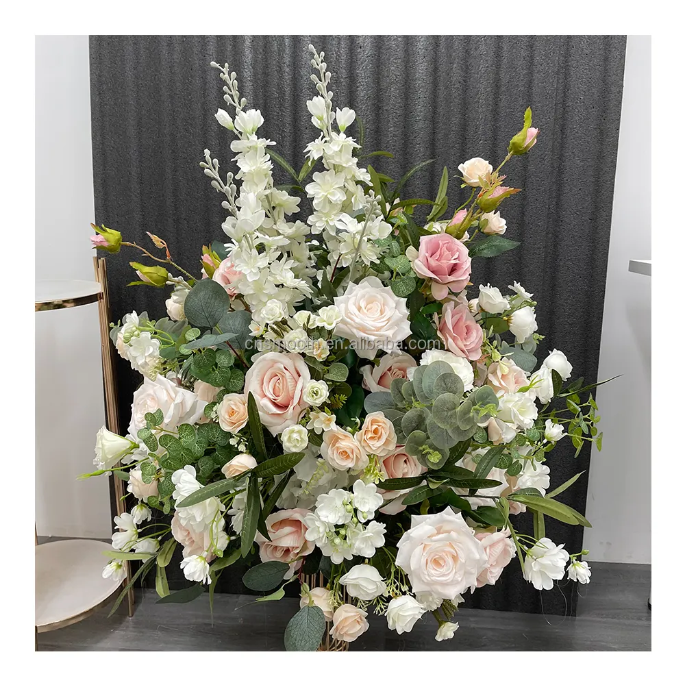 Loses künstliches grünes Blatt-Kugelgras mit rosa Rosenblume Kugel Hochzeits-Dekorblumen